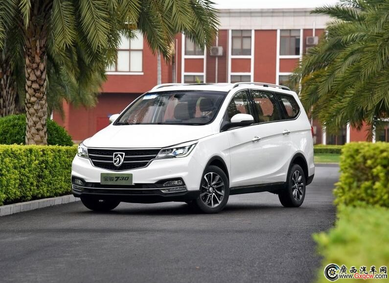 寶駿730車型 外觀圖