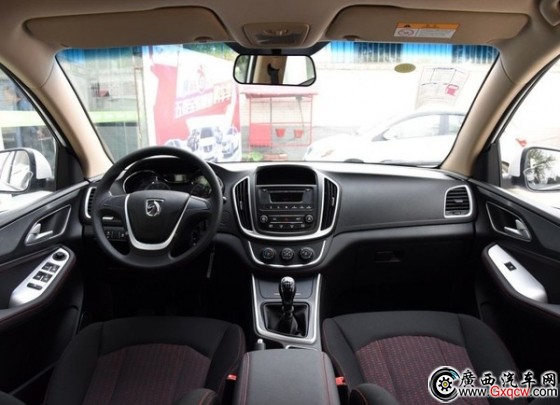 g֮x15f(wn)Ԫԃ(ni)Ʒ|(zh)SUV 